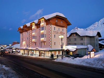 ubytovanie Hotel Vittoria, lyžovanie Tonale