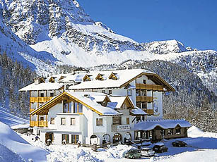 Hotel Cristallo, Passo San Pellegrino lyžovanie